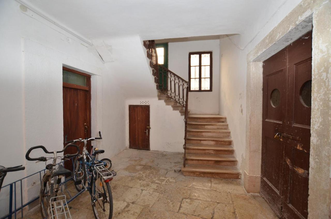 רוביני Carera Room מראה חיצוני תמונה